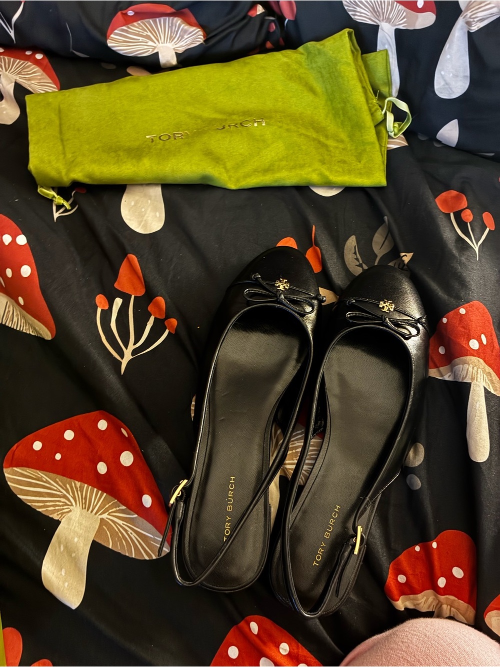 Tory Burch Black Leather Slingback Ballet Flats with dust bag and box - Picture 2 of 7